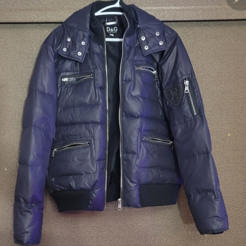 D&G puffer jacket - Picture 3 of 11
